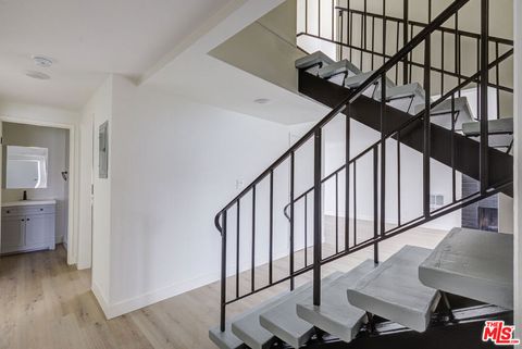 Tiny photo for 1211 Beryl St #A, Redondo Beach, CA 90277 (MLS # 25579983)