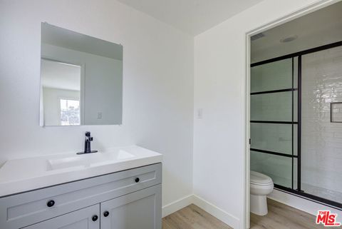 Tiny photo for 1211 Beryl St #A, Redondo Beach, CA 90277 (MLS # 25579983)