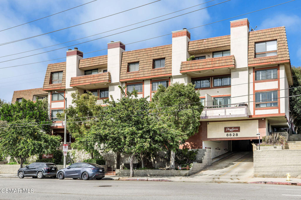 8828 Pershing Drive 112
