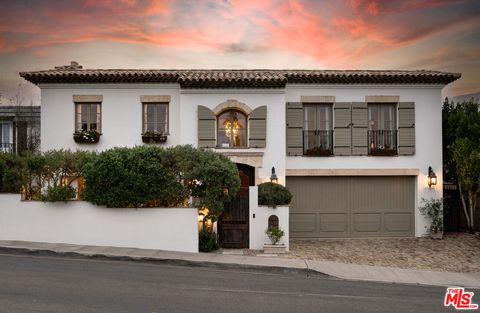 Photo of 791 Nyes Place, Laguna Beach, CA 92651 (MLS # 25576465) Photo of 791 Nyes Place, Laguna Beach, CA 92651 (MLS # 25576465)
