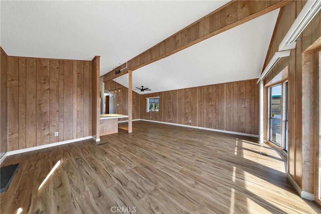 332 N Lyon Avenue 58