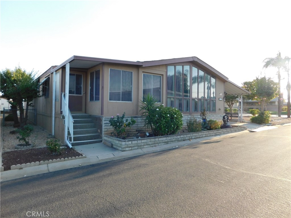 5700 W WILSON Street 102