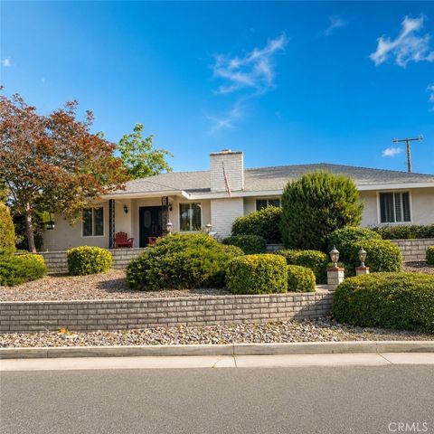 Photo of 2859 Vista Way, Hemet, CA 92544 (MLS # SW26116674)
