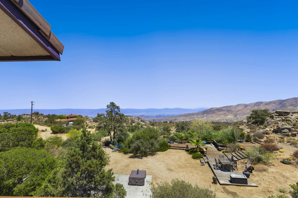 Pinyon Crest - Residential