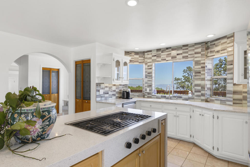 Pinyon Crest - Residential