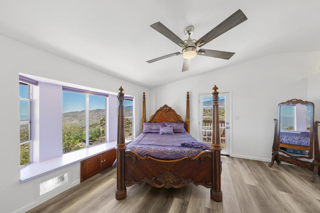 Pinyon Crest - Residential