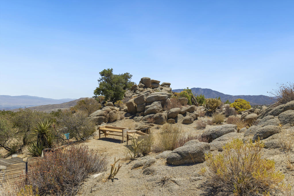 Pinyon Crest - Residential