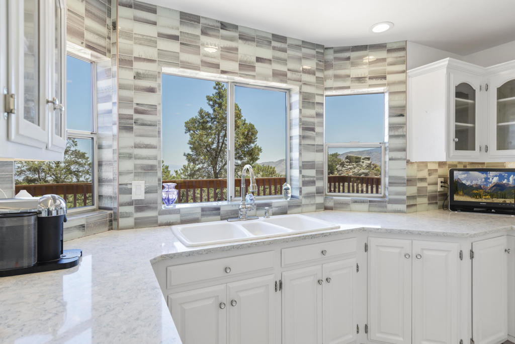 Pinyon Crest - Residential