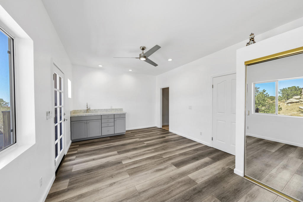 Pinyon Crest - Residential