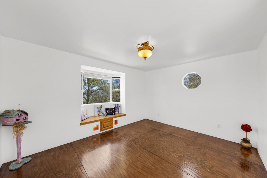 Pinyon Crest - Residential