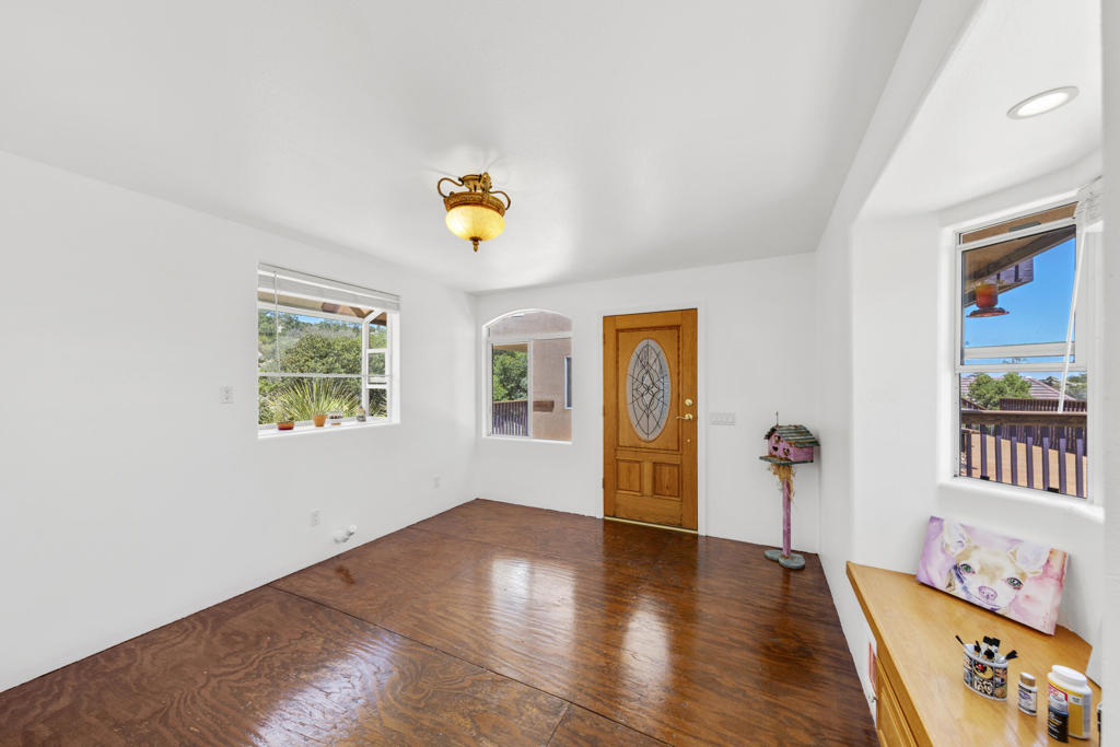 Pinyon Crest - Residential