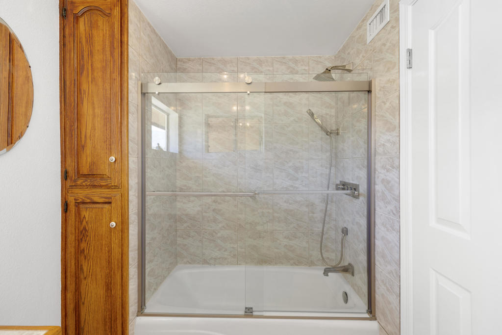 Pinyon Crest - Residential