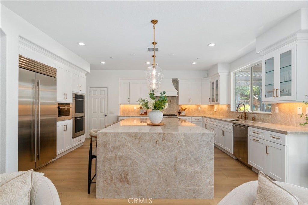 3988 Shady Ridge