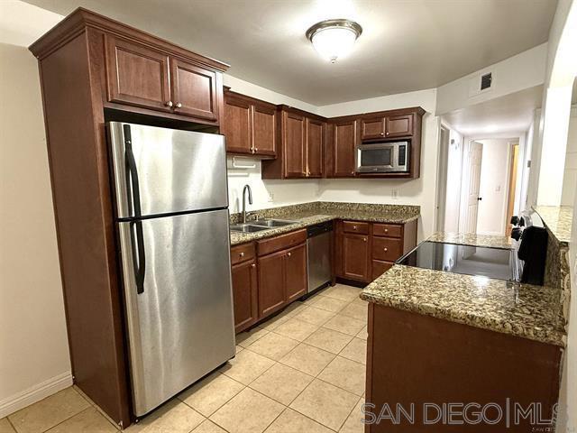 550 Graves Ave Unit 20