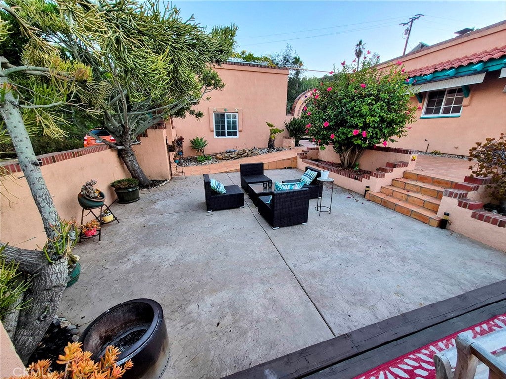 16211 Highland Valley Road