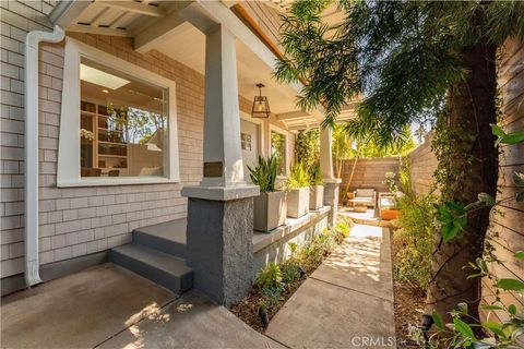 Photo of 8863 Cynthia St, West Hollywood, CA 90069 (MLS # PF26090683)