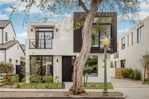 Photo of 8902 Hubbard St St, Culver City, CA 90232 (MLS # OC26014475)