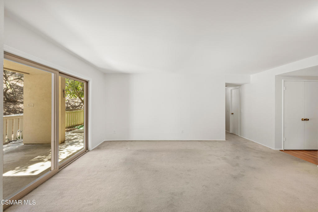Oaknoll Villas-314 - 1002792 - Residential