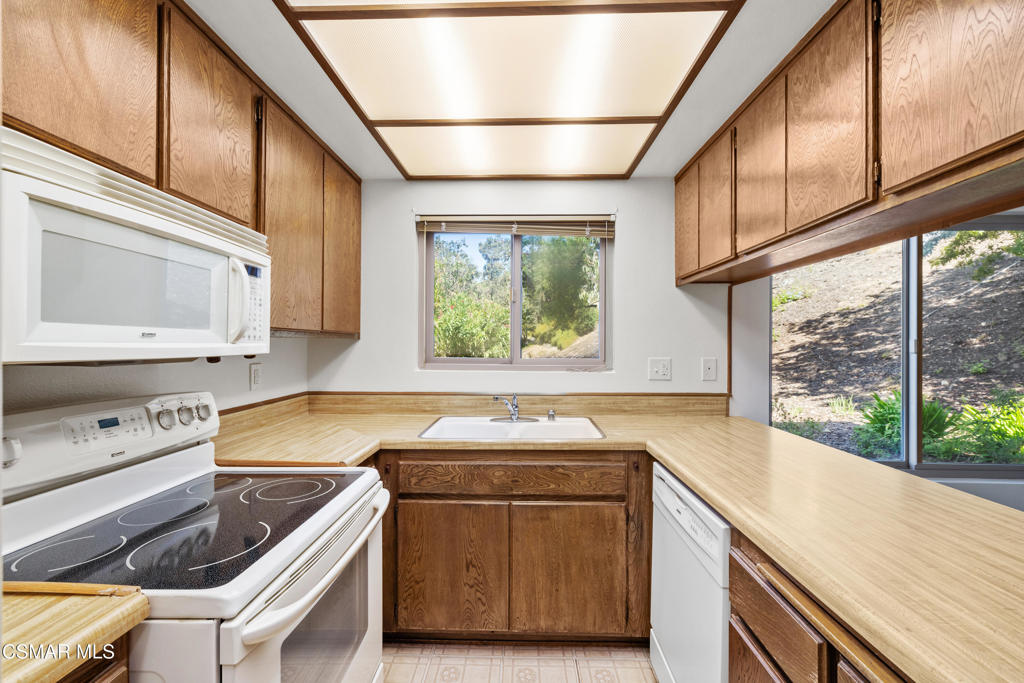 Oaknoll Villas-314 - 1002792 - Residential