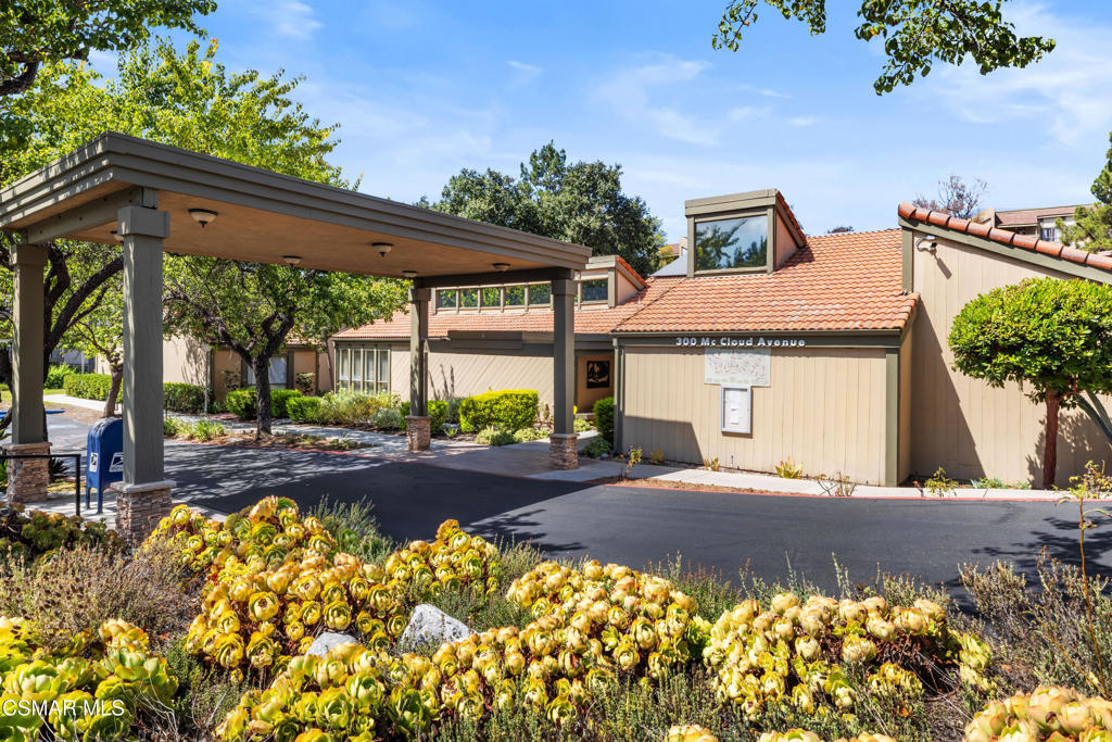 Oaknoll Villas-314 - 1002792 - Residential