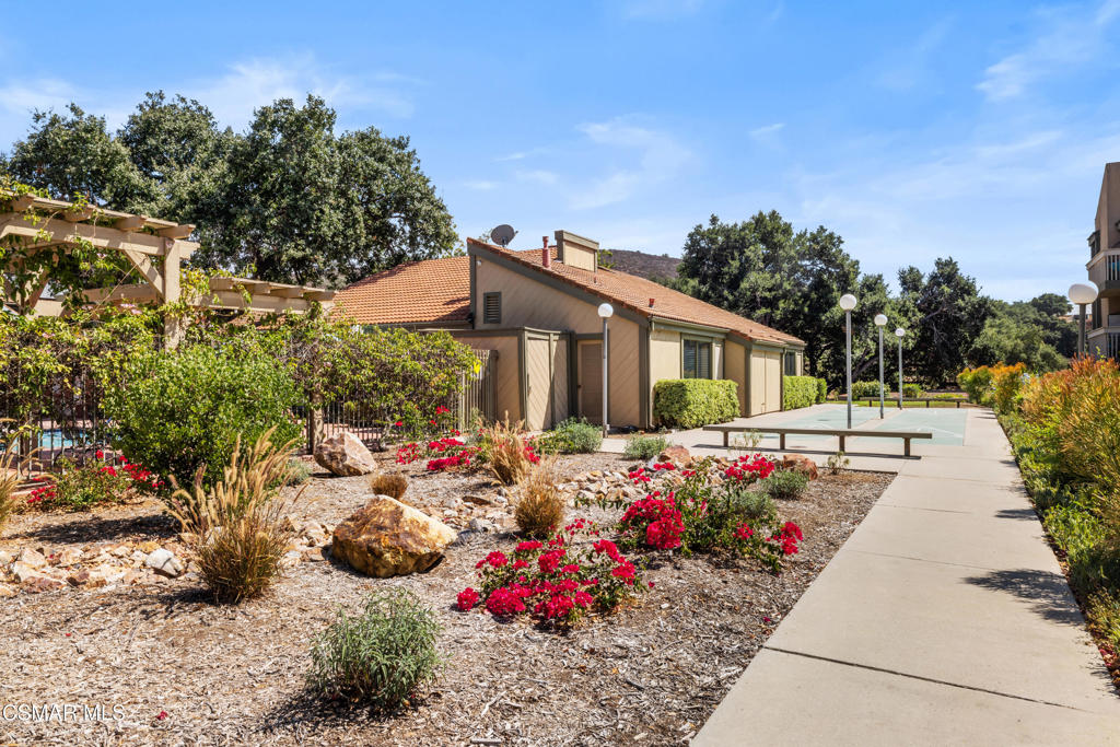 Oaknoll Villas-314 - 1002792 - Residential