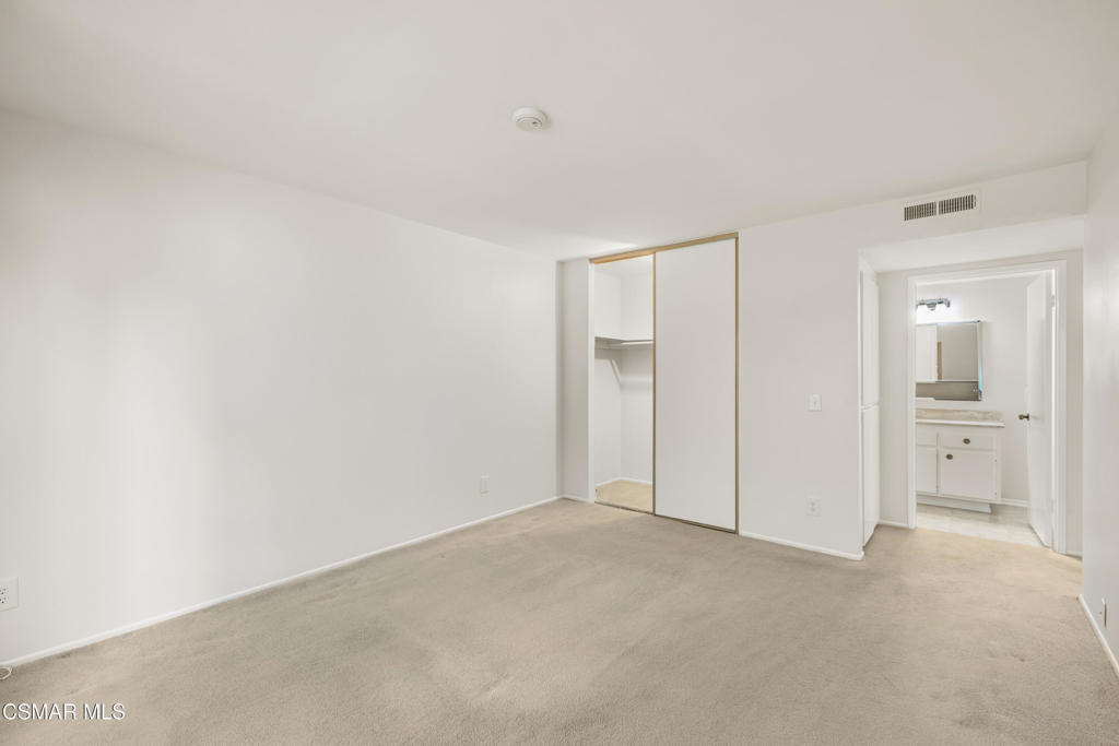 Oaknoll Villas-314 - 1002792 - Residential
