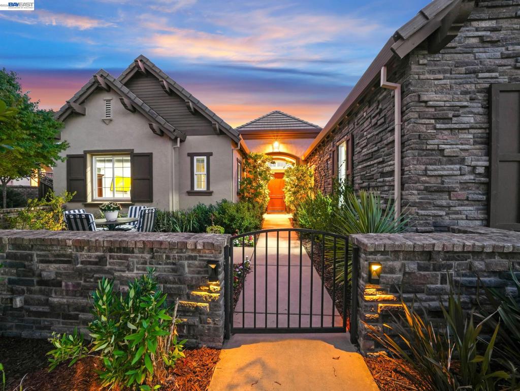 65 Stonebrae Rd RD