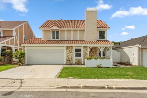 Photo of 6 Carlina, Irvine, CA 92620 (MLS # OC26078807)