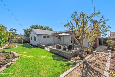 Tiny photo for 8987 Denver Street, Ventura, CA 93004 (MLS # 226004182)