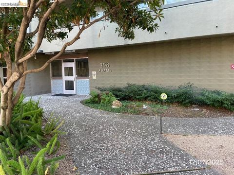 Photo of 398 398 Adams St St #204, Oakland, CA 94610 (MLS # 41124445)