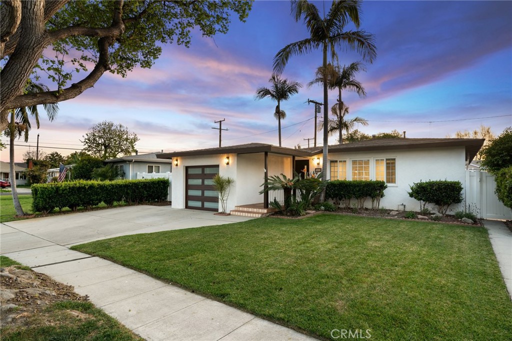 2009 Carfax Avenue