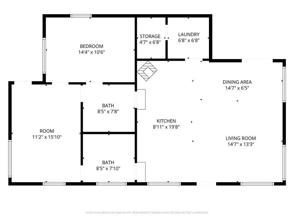 Main image without alt text