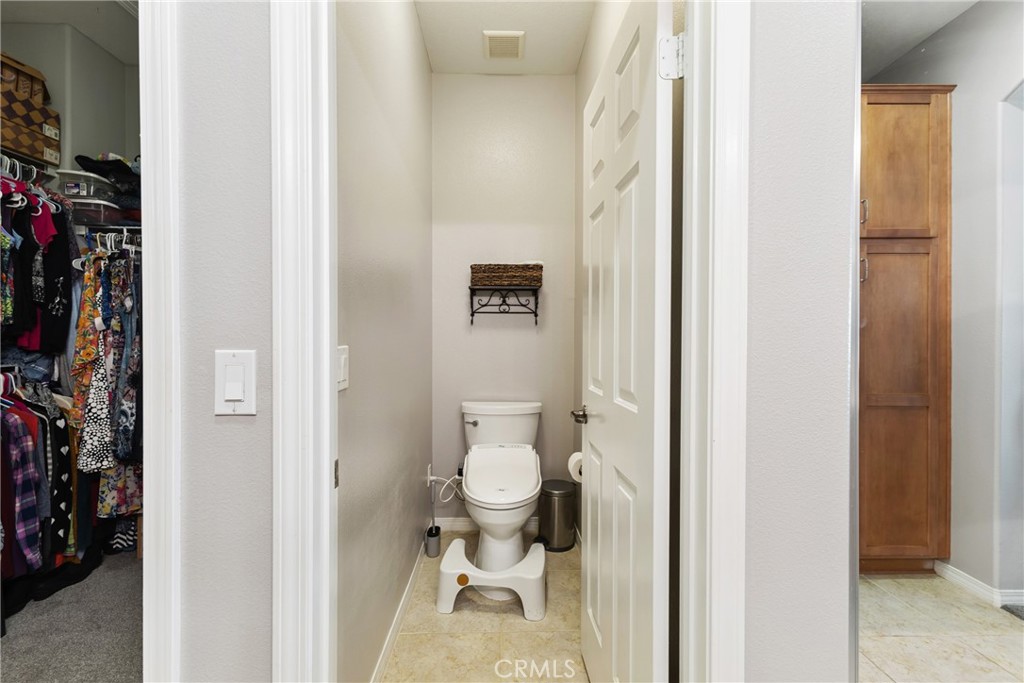 Artenati (ARTE) - Residential Lease