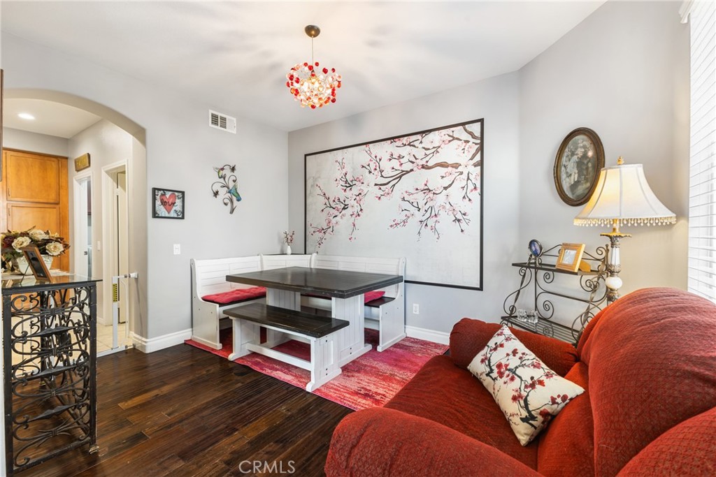 Artenati (ARTE) - Residential Lease