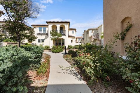 Photo of 23919 Brescia Dr, Valencia, CA 91354 (MLS # SR25245581) Photo of 23919 Brescia Dr, Valencia, CA 91354 (MLS # SR25245581)