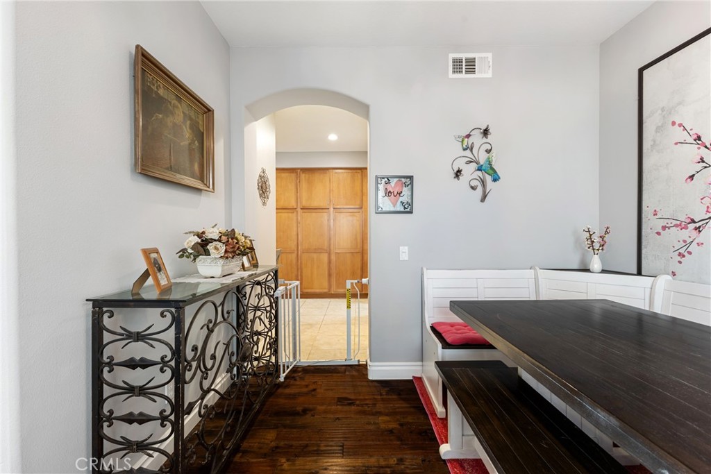 Artenati (ARTE) - Residential Lease