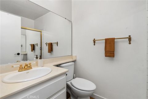 Tiny photo for 25215 Arion Way, Mission Viejo, CA 92691 (MLS # OC26048538)