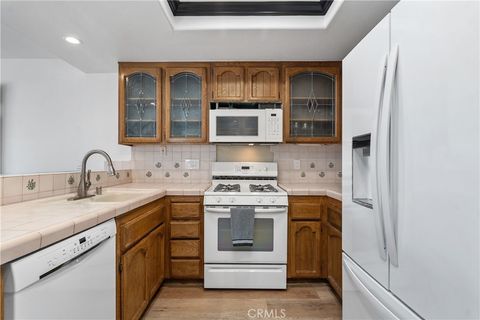 Tiny photo for 25215 Arion Way, Mission Viejo, CA 92691 (MLS # OC26048538)