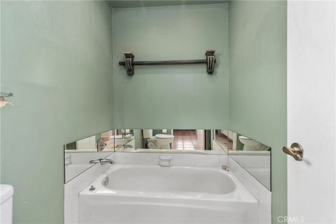 Tiny photo for 25215 Arion Way, Mission Viejo, CA 92691 (MLS # OC26048538)