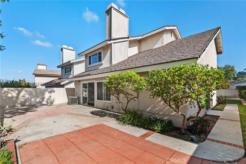 Tiny photo for 25215 Arion Way, Mission Viejo, CA 92691 (MLS # OC26048538)