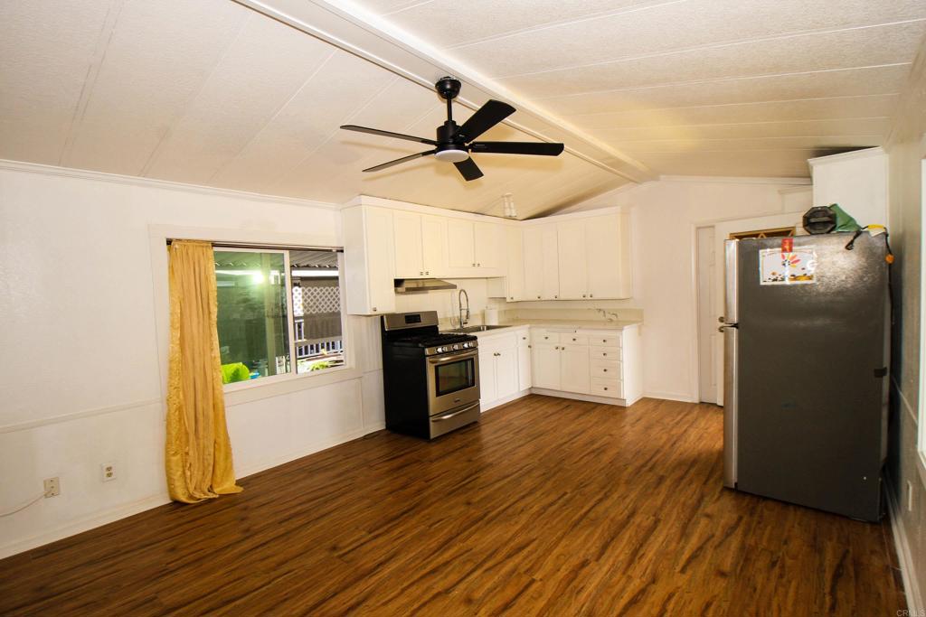 400 N Melrose Drive SPC 40