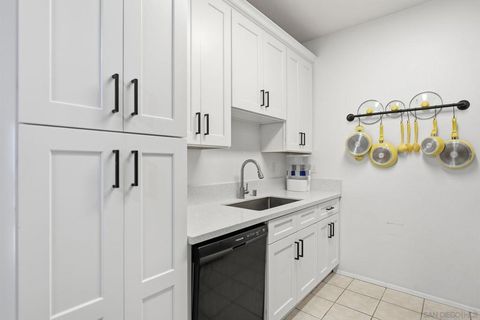 8310 Regents Rd 1E San Diego CA 92122