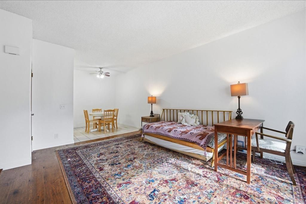 Photo of 8310 Regents Rd Rd #1E, San Diego, CA 92122 (MLS # 250044692SD)