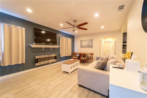 Photo of 411 E 115th ST, Los Angeles, CA 90061 (MLS # DW26105499)