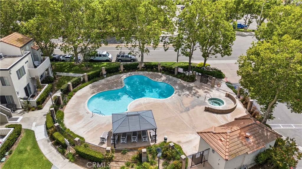 24465 Valle Del Oro 101