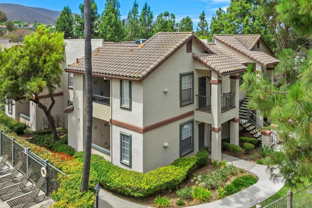 10921 Sabre Hill Dr 375