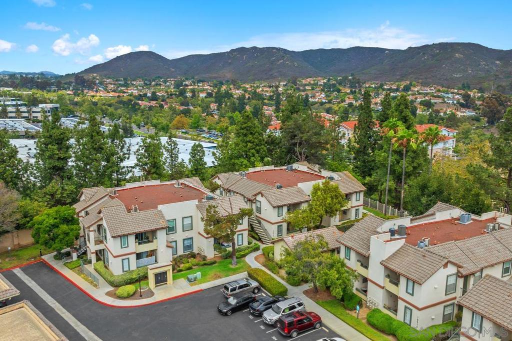 10921 Sabre Hill Dr 375