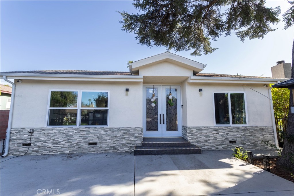 6424 Densmore