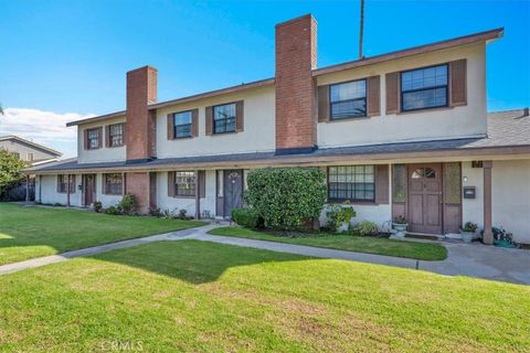 Photo of 1780 Santa Ana Ave, Costa Mesa, CA 92627 (MLS # NP25264320)