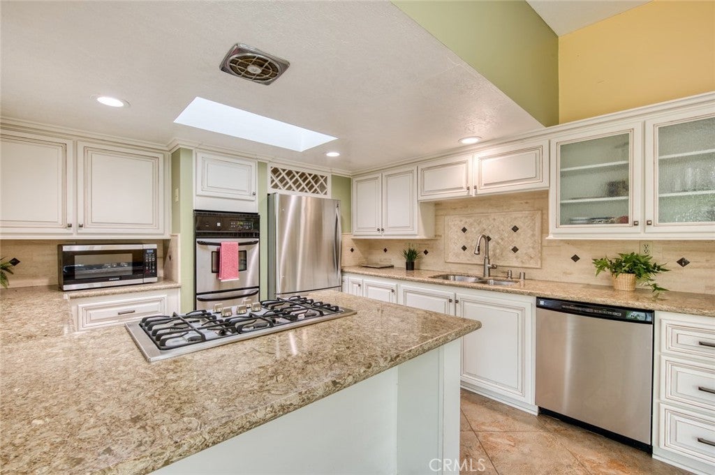 1192 Foothill Boulevard